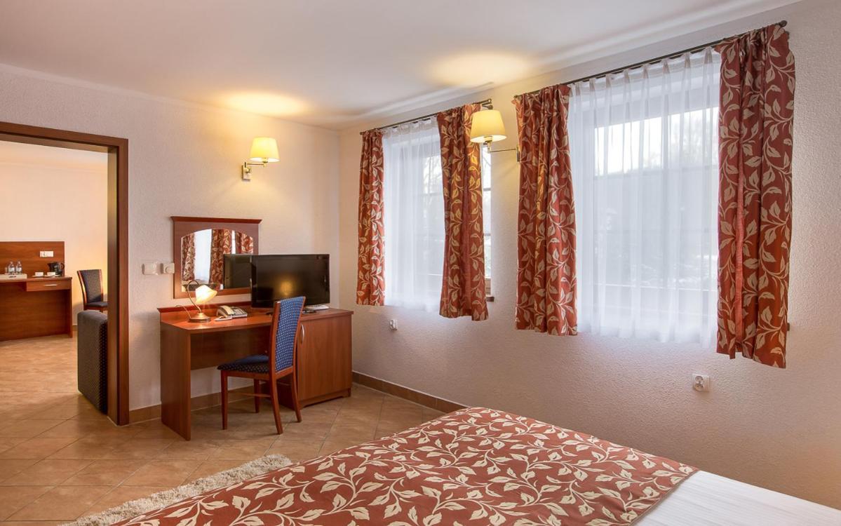 Hotel Concordia Podgórzyn Extérieur photo